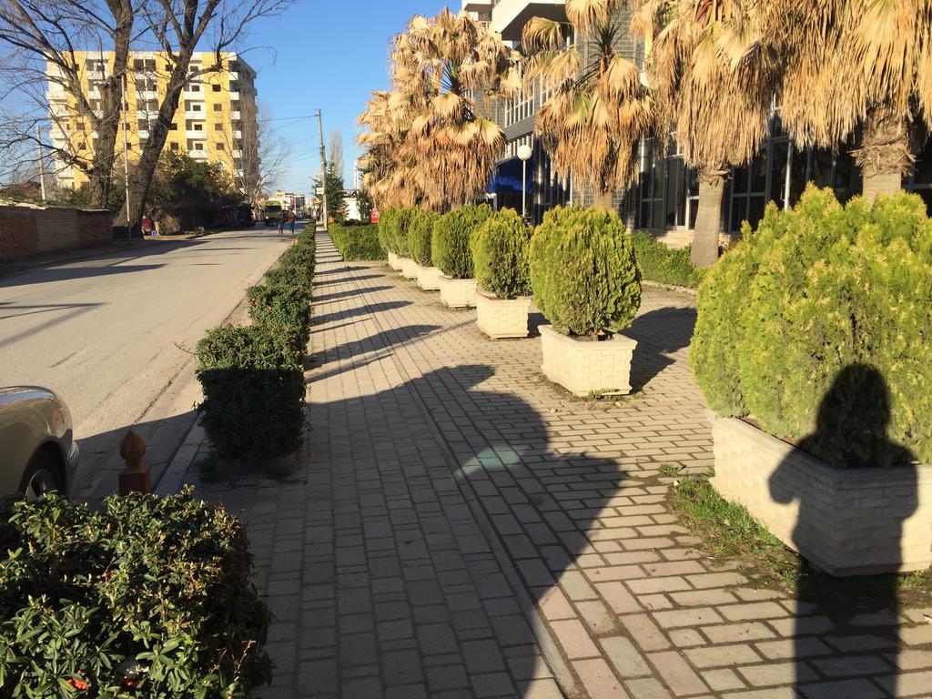 Tafilaj Apartments Дуррес Экстерьер фото