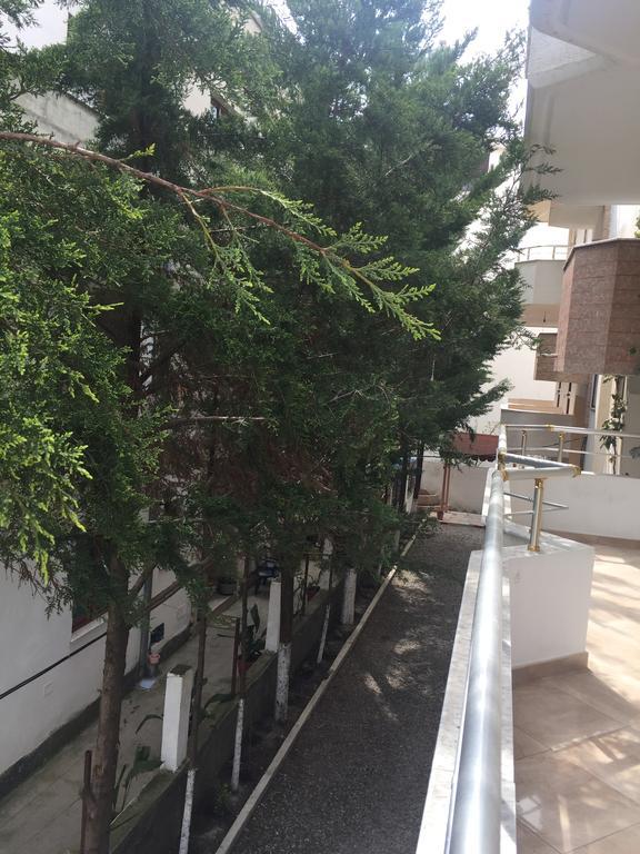 Tafilaj Apartments Дуррес Экстерьер фото